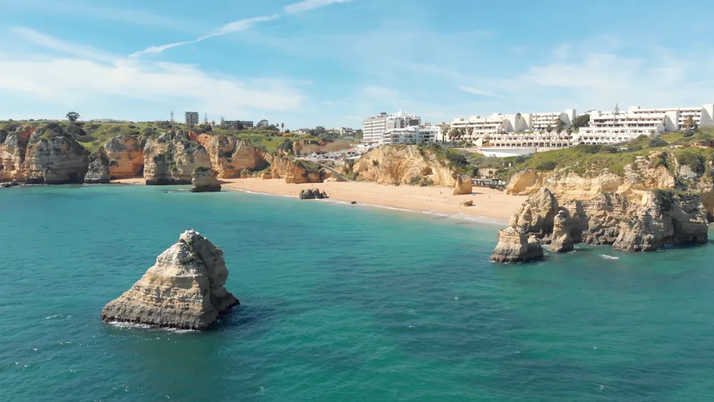 Playa de Dona Ana en Lagos, Algarve
