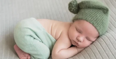 Bebé recién nacido durmiendo, Música relajante para bebés